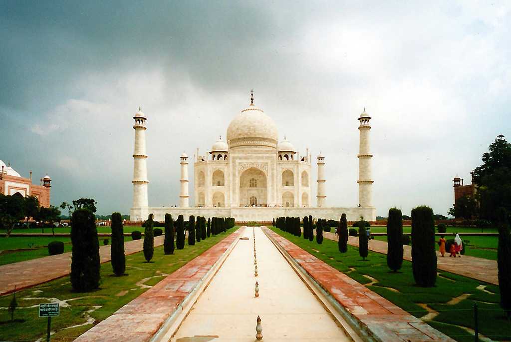 top honeymoon locations in India 