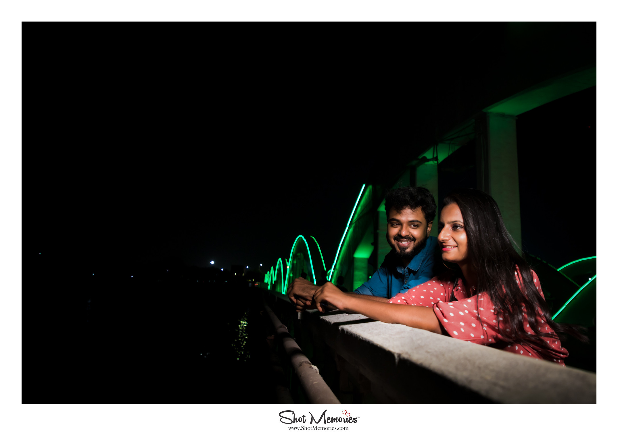 Couple shoot in Napier Bridge